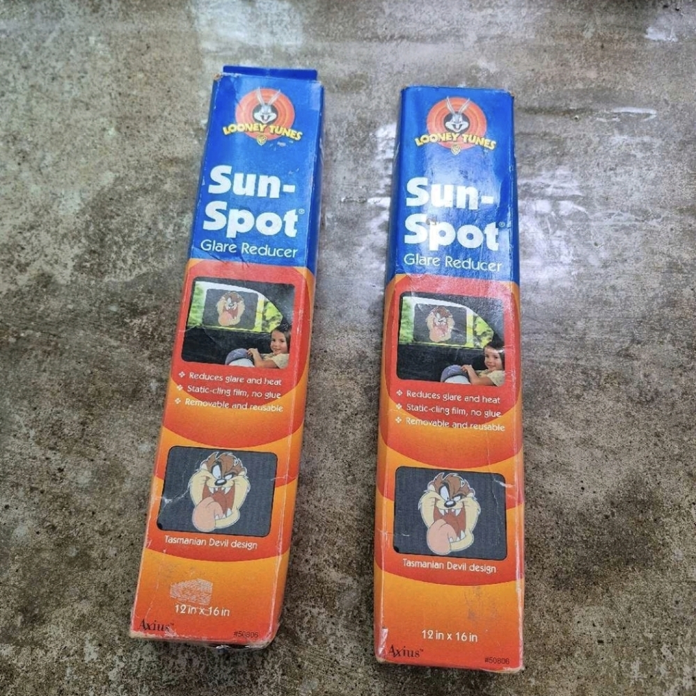 ❤️‍🔥 New 2pk. Vintage Looney Tunes Taz Sunshade Car Window Clings New In Box